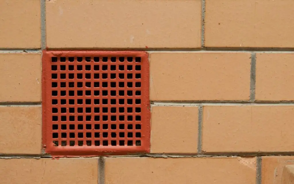 Image of a wall vent of a garage