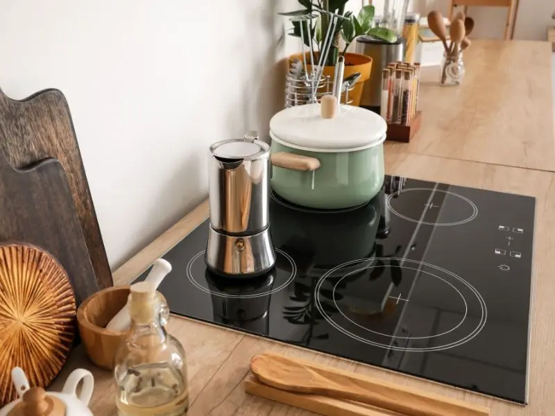 An electric stove cooktop