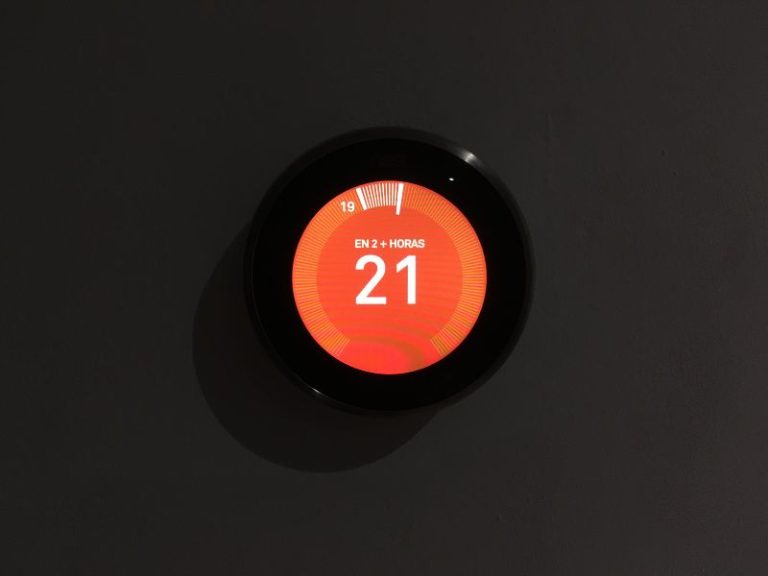 Why Is Nest Thermostat Blinking? (Red, Green, Orange)